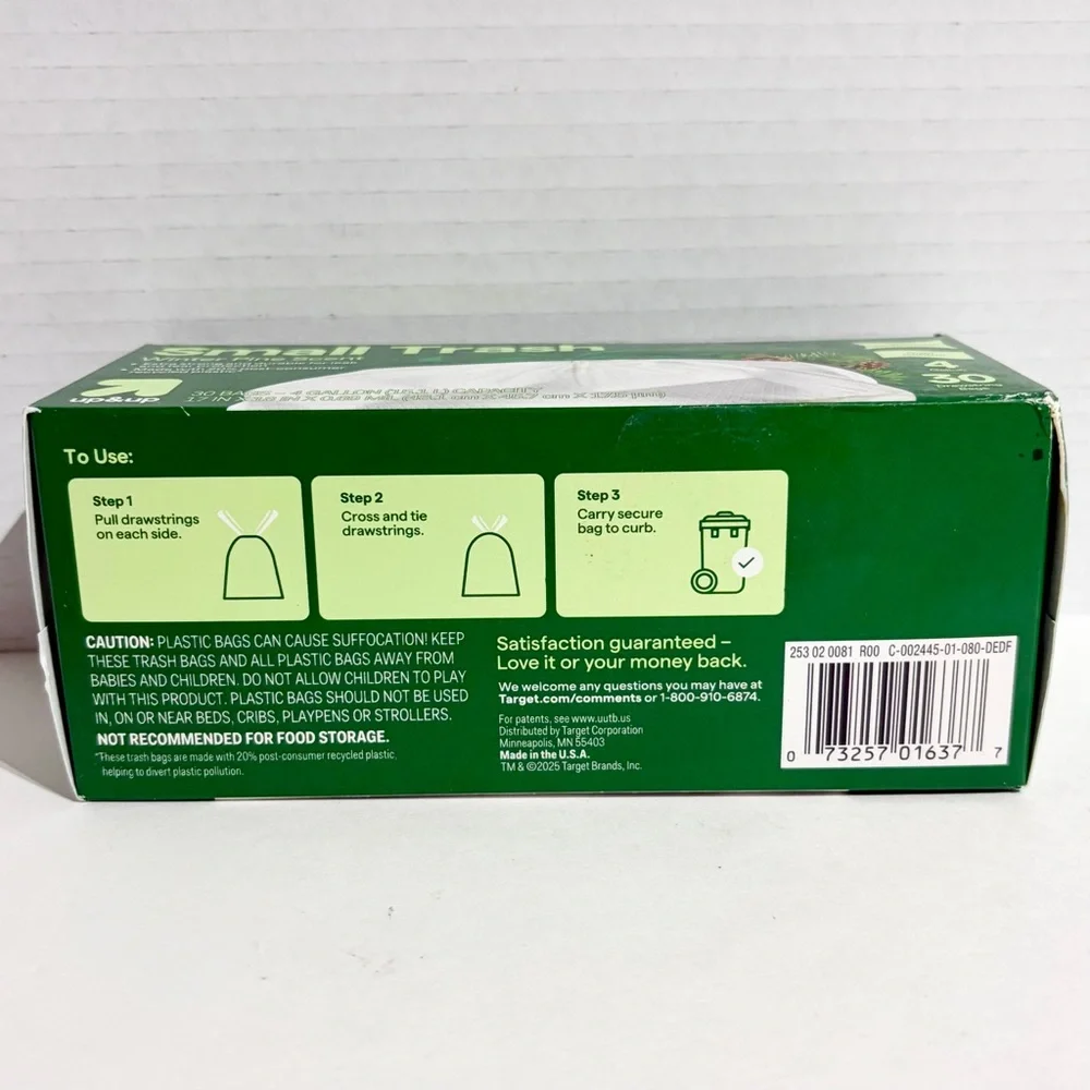 Up&Up Drawstring Holiday Small Trash Bags WINTER PINE Scent 4 Gallon 30 Ct NEW